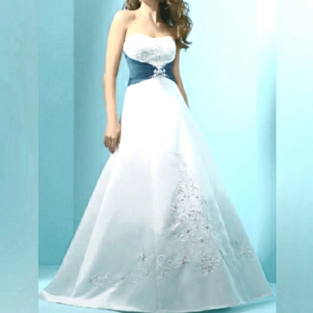 Alfred Angelo Sapphire Blue Empire Waist Wedding Dress size 10